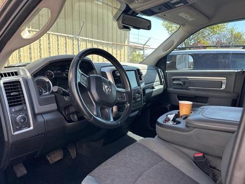 2015 RAM 1500 SLT