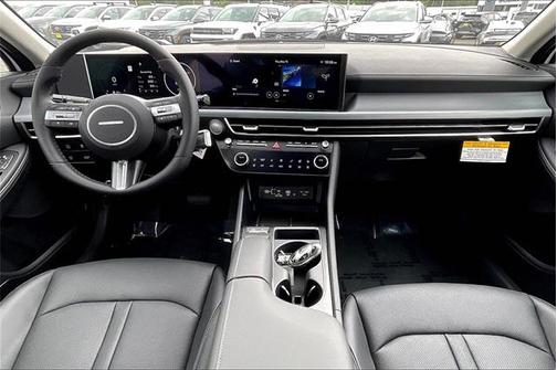 2025 Hyundai SONATA Hybrid Limited
