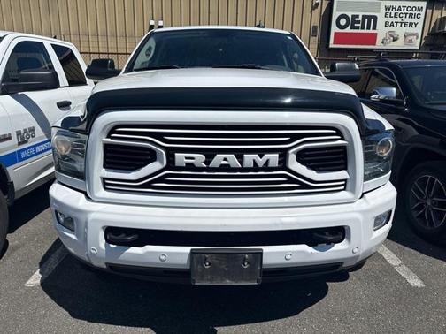 2018 RAM 3500 Laramie Mega Cab 4x4 6'4' Box