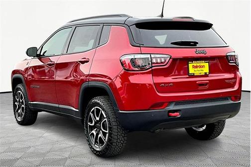 2025 Jeep Compass Trailhawk