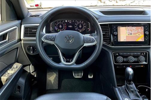 2022 Volkswagen Atlas Cross Sport 2.0T SEL