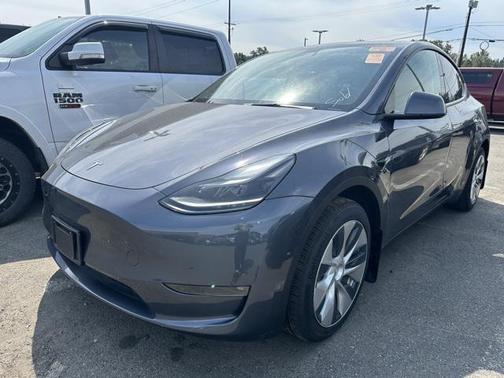 2023 Tesla Model Y Long Range Dual Motor All-Wheel Drive