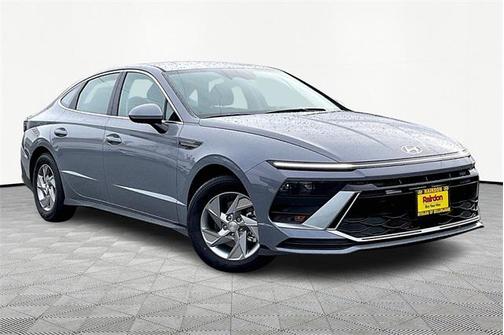 2025 Hyundai SONATA SE