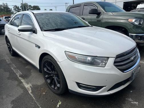 2014 Ford Taurus SEL