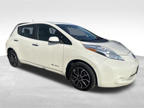 2015 Nissan Leaf S