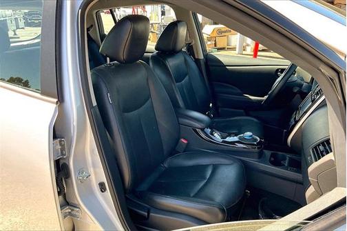 2013 Nissan Leaf SL