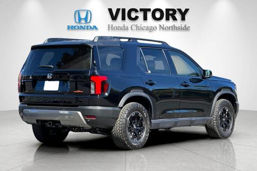 Crystal Black Pearl 2026 Honda Passport AWD TrailSport Elite