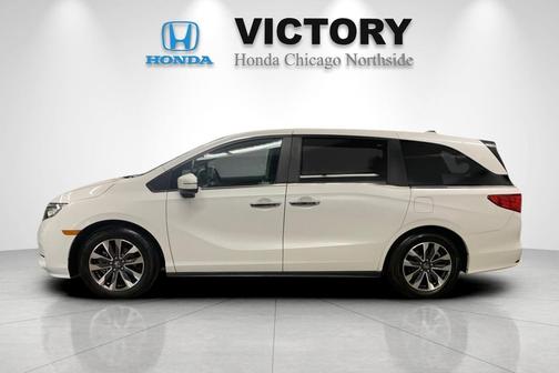 Sonic Gray Pearl 2023 Honda Odyssey Sport