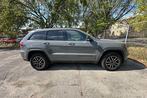 2021 Jeep Grand Cherokee Trailhawk