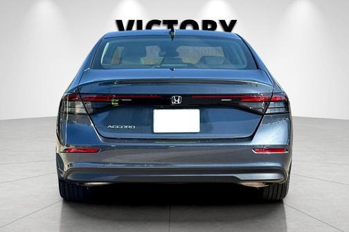 2025 Honda Accord LX 1.5T