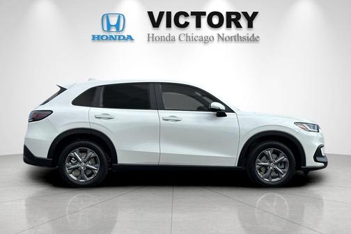 Platinum 2026 Honda HR-V LX