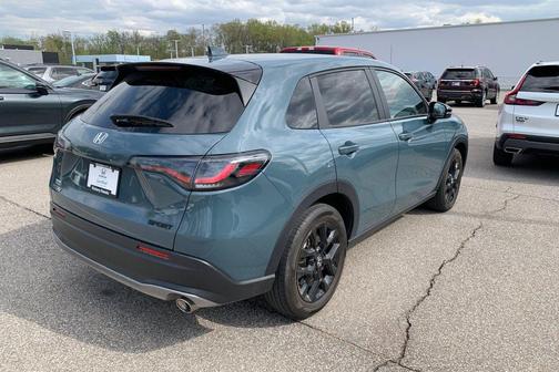 Nordic Forest Pearl 2024 Honda HR-V Sport