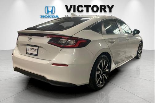 2023 Honda Civic EX-L