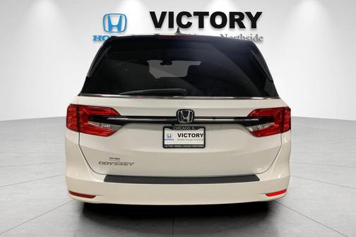 Platinum White Pearl 2023 Honda Odyssey EX-L