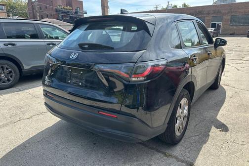 2023 Honda HR-V LX