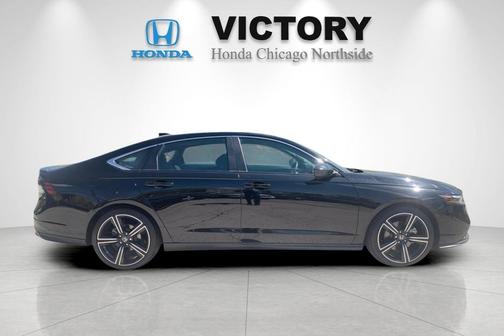 Crystal Black Pearl 2025 Honda Accord Hybrid Sport