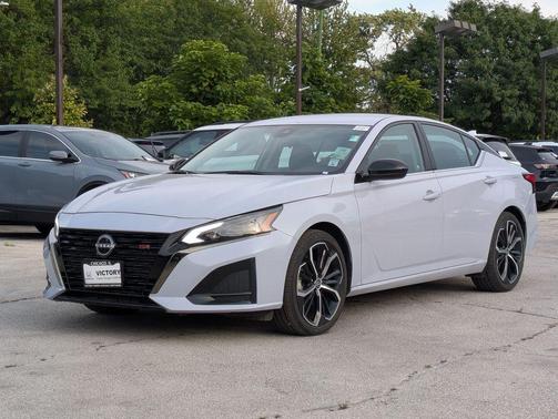 2024 Nissan Altima SR FWD