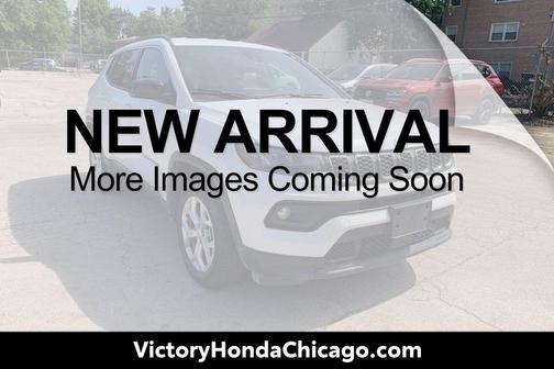 Bright White Clearcoat 2024 Jeep Compass Latitude