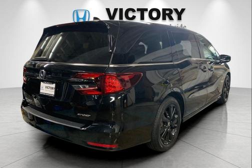 Crystal Black Pearl 2023 Honda Odyssey EX-L