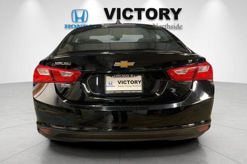 Mosaic Black Metallic 2024 Chevrolet Malibu FWD 1LT