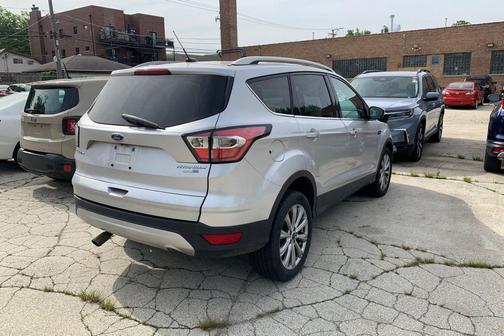 INGOT SILVER METALLIC 2017 Ford Escape Titanium