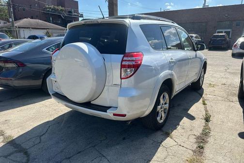 2009 Toyota RAV4 Limited