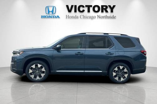 Smoke 2026 Honda Pilot Touring 8-Passenger