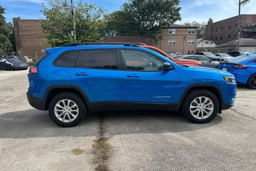 2022 Jeep Cherokee Latitude Lux