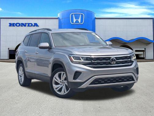 2022 Volkswagen Atlas 3.6L SE w/Technology