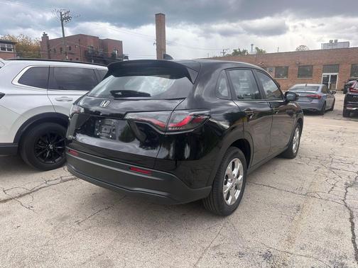 2023 Honda HR-V LX
