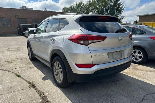 2017 Hyundai TUCSON SE Plus