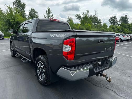 Magnetic Grey Metallic 2020 Toyota Tundra SR5