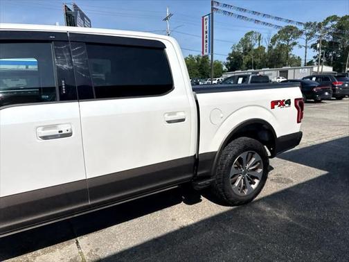 2016 Ford F-150 4WD SuperCrew 145'' King Ranch