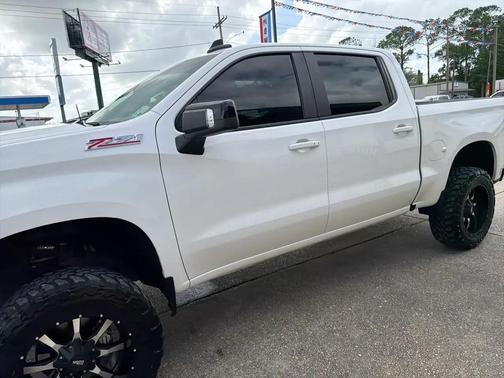 White 2020 Chevrolet Silverado 1500 RST