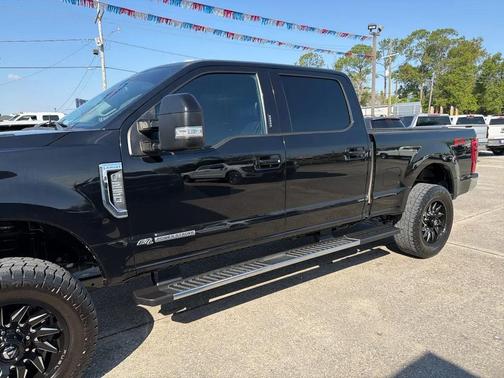 2021 Ford F-250 Lariat Crew Cab 4WD