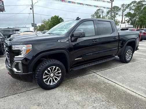 2022 GMC Sierra 1500 AT4