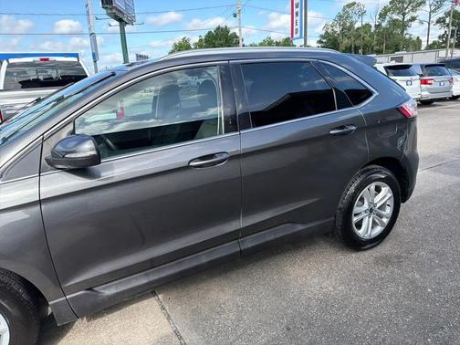Gray 2019 Ford Edge SEL