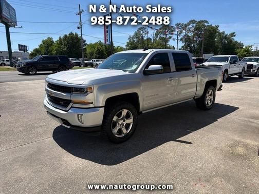 Silver 2017 Chevrolet Silverado 1500 2LT