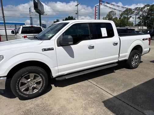 White 2015 Ford F-150 XLT