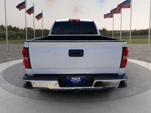 White 2014 GMC Sierra 1500 SLT
