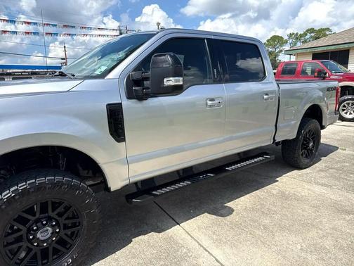 2021 Ford F-250 Lariat Crew Cab 4WD