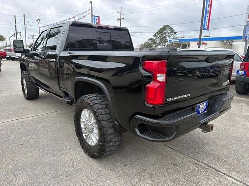 2023 Chevrolet Silverado 2500 High Country
