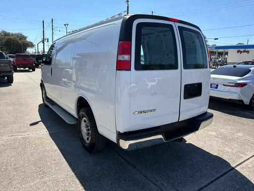 2022 Chevrolet Express 2500 2500 Cargo