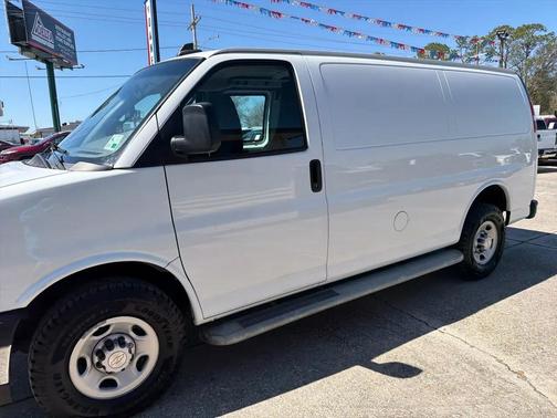 2022 Chevrolet Express 2500 2500 Cargo