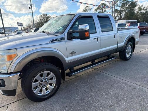 2012 Ford F-250 Lariat Crew Cab 4WD