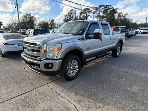 2012 Ford F-250 Lariat Crew Cab 4WD