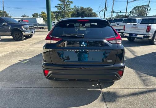 2022 Mitsubishi Eclipse Cross LE