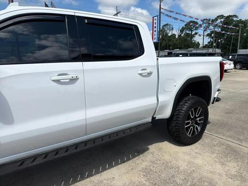 White 2020 GMC Sierra 1500 AT4