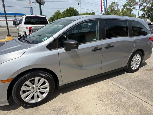 Silver 2019 Honda Odyssey LX