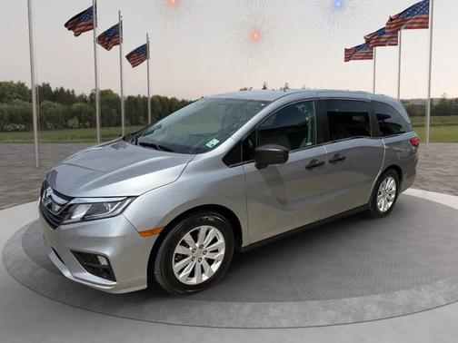 Lunar Silver Metallic 2019 Honda Odyssey LX